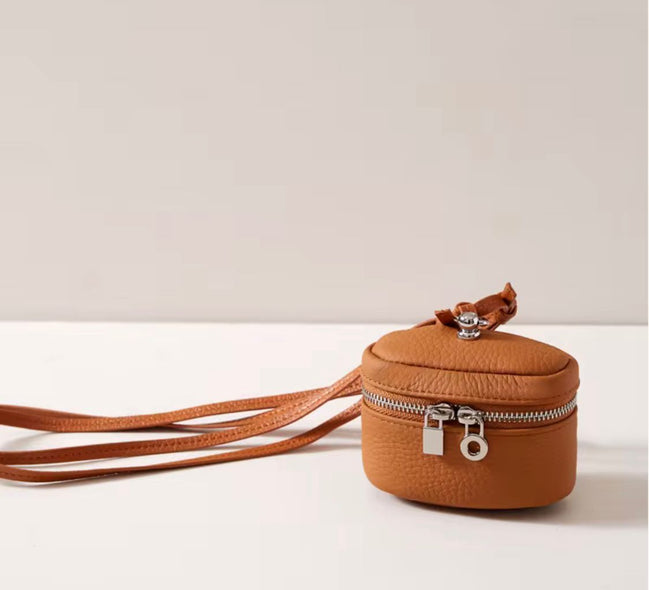 Neck Leather Bag