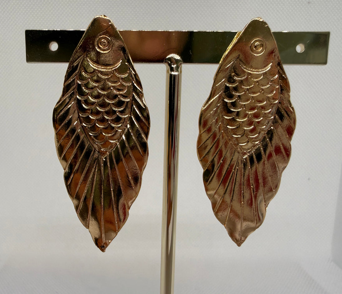 Golden Fish Chizeled Earrings