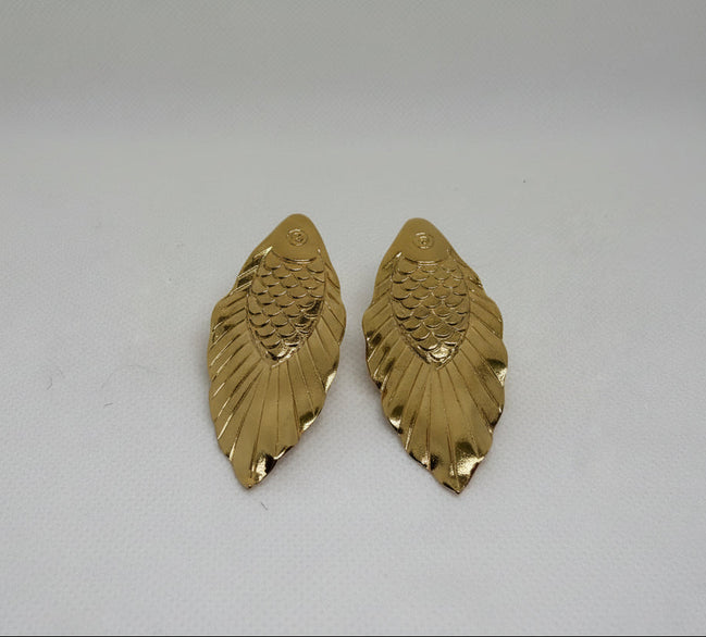Golden Fish Chizeled Earrings