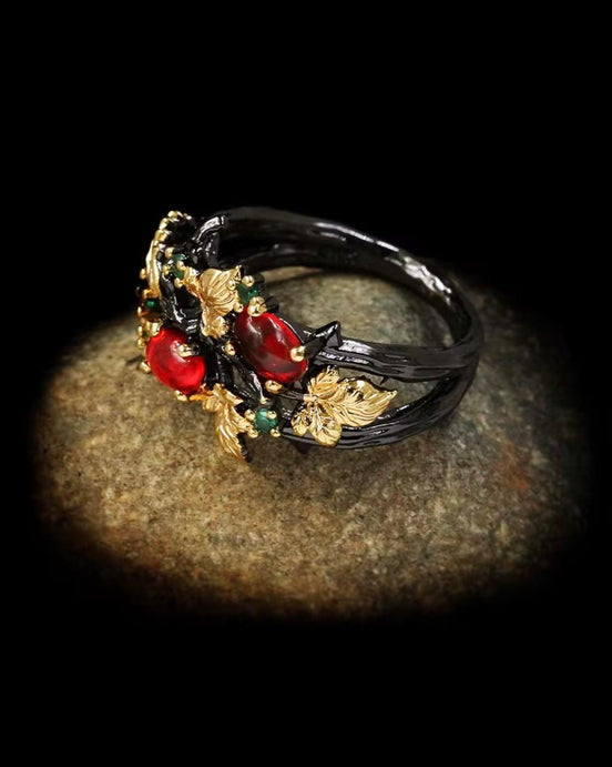 Black and Gold Flower Ring