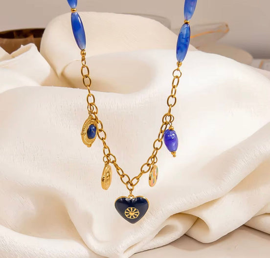 Colar Azul Oceano com Pendentes