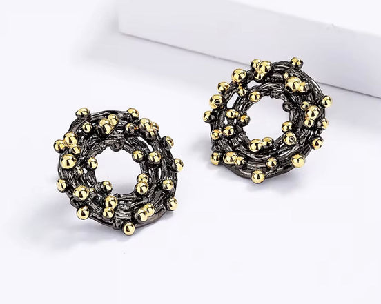 Gun Plated Nest Earrings
