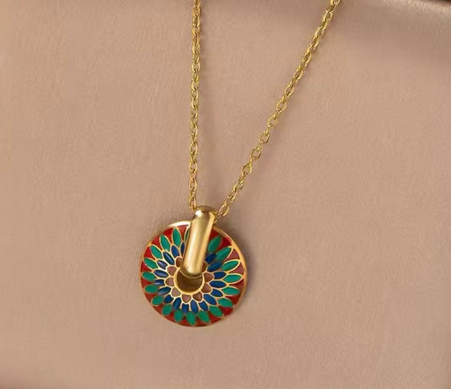 Chrysanthemum Necklace