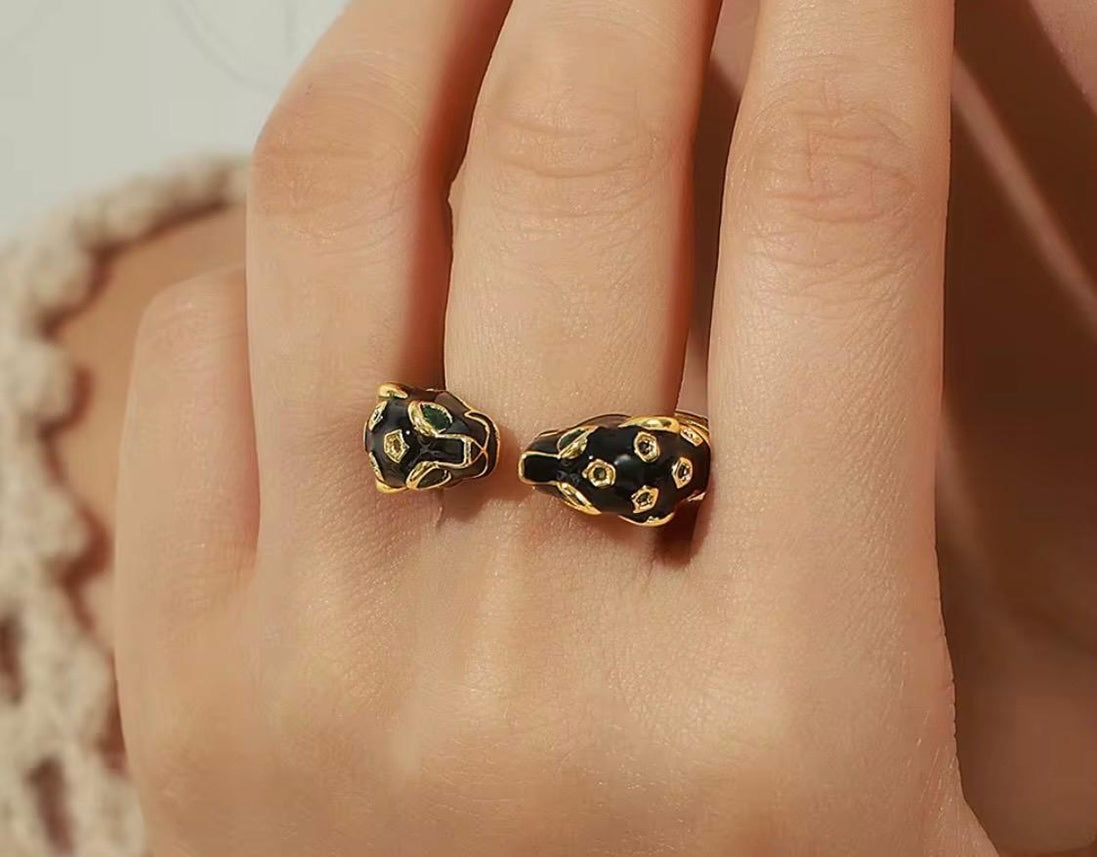 Black Panther Enamel Ring