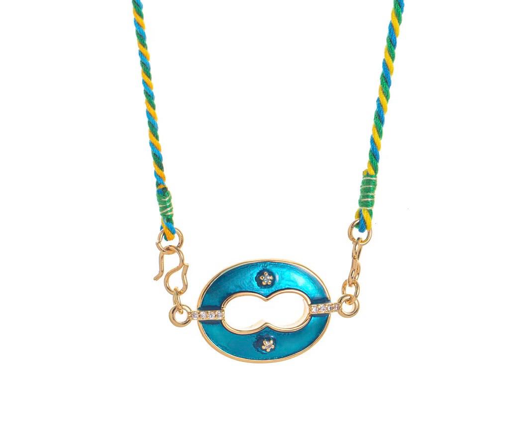 Lip Enamel Necklace