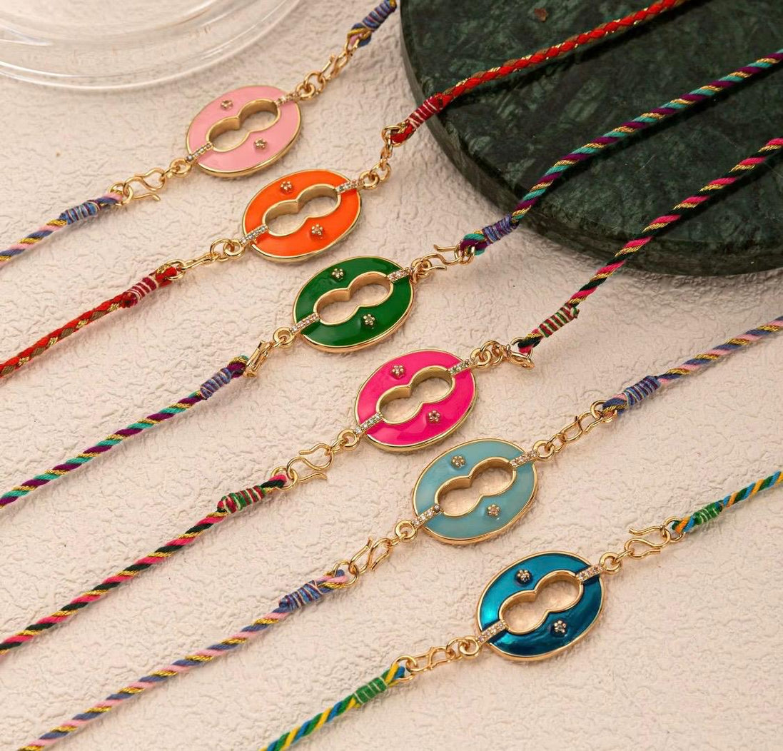 Lip Enamel Necklace